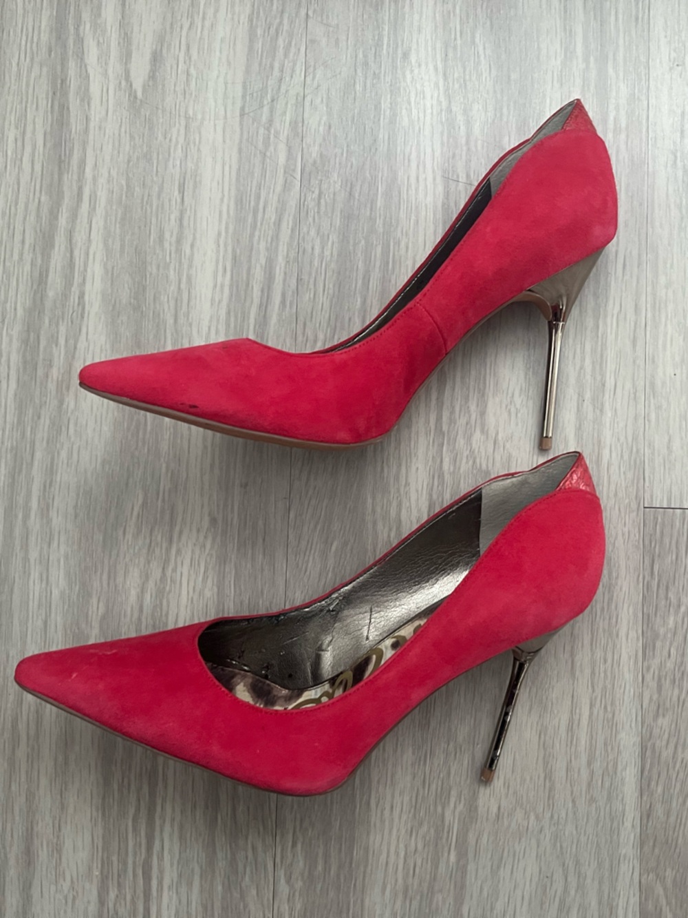Sam Edelman Fuchsia Suede Pointed Toe Pumps Size 8 Metallic Heel Stiletto
